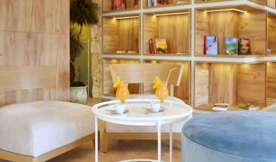 Imagine pentru Hotel Nobel 5* valabile pentru Litoral 2023