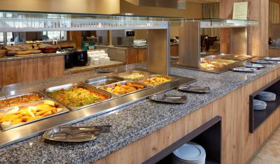 Imagine pentru Hotel Nobel 5* valabile pentru Litoral 2023