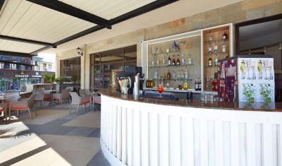 Imagine pentru Hotel Nobel 5* valabile pentru Litoral 2023