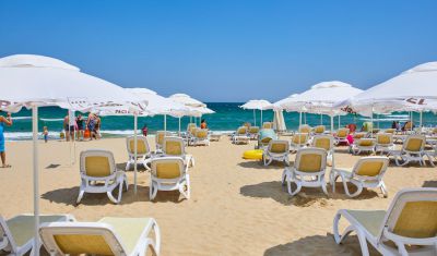 Imagine pentru Hotel Nobel 5* valabile pentru Litoral 2023