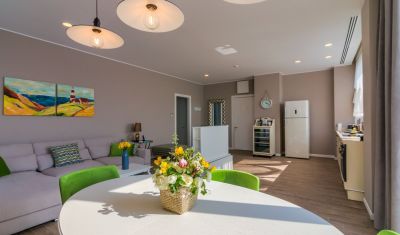 Imagine pentru Hotel Nyota & Conference Center 4* valabile pentru Litoral 2023