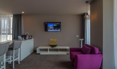 Imagine pentru Hotel Nyota & Conference Center 4* valabile pentru Litoral 2023