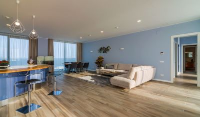 Imagine pentru Hotel Nyota & Conference Center 4* valabile pentru Litoral 2023