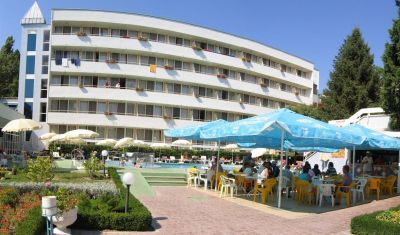 Imagine pentru Hotel Oasis 2*  valabile pentru Litoral 2023