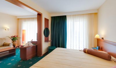 Imagine pentru Hotel Palas Pelican Mamaia 4* valabile pentru Litoral 2023