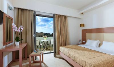 Imagine pentru Hotel Panormo Beach 3* valabile pentru Litoral 2023