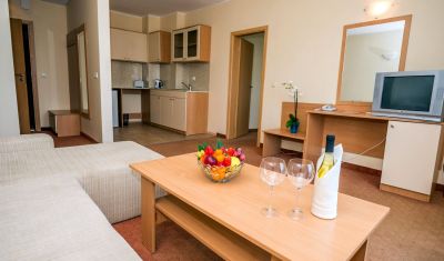 Imagine pentru Hotel Perla 3* valabile pentru Litoral 2023