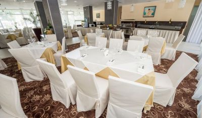 Imagine pentru Hotel Perla 3* valabile pentru Litoral 2023