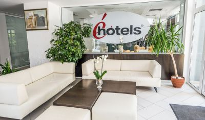 Imagine pentru Hotel Perla 3* valabile pentru Litoral 2023