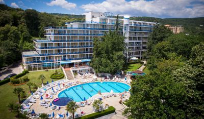 Imagine pentru Hotel Perla 3*  valabile pentru Litoral 2023