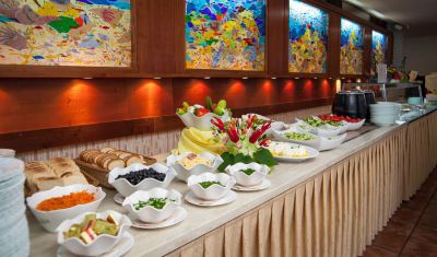 Imagine pentru Hotel Perla 3*  valabile pentru Litoral 2023
