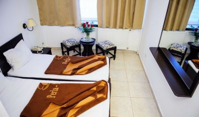 Imagine pentru Hotel Perla Mamaia 2* valabile pentru Litoral 2023