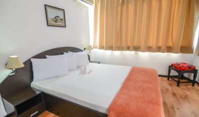 Imagine pentru Hotel Perla Mamaia 2* valabile pentru Litoral 2023