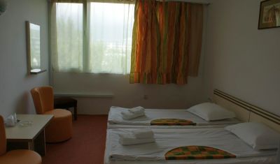 Imagine pentru Hotel Pescarus Mamaia 2*  valabile pentru Litoral 2023