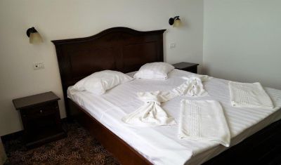 Imagine pentru Hotel Petrolul 3* valabile pentru Litoral 2023
