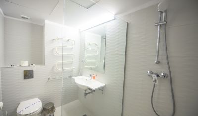 Imagine pentru Hotel Piccadilly 3* valabile pentru Litoral 2023