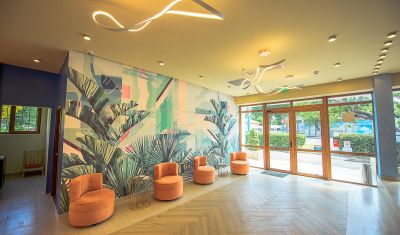 Imagine pentru Hotel Piccadilly 3* valabile pentru Litoral 2023