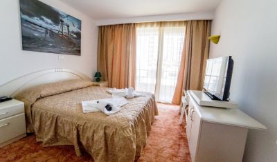 Imagine pentru Hotel Pirates Resort 3* valabile pentru Litoral 2023