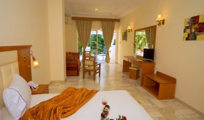 Imagine pentru Hotel Porfi Beach 3*  valabile pentru Litoral 2023