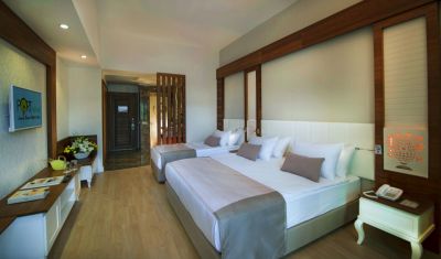 Imagine pentru Hotel Port Nature Luxury Resort & Spa 5*  valabile pentru Litoral 2023
