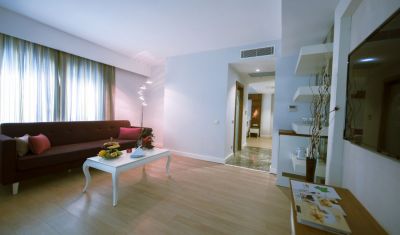 Imagine pentru Hotel Port Nature Luxury Resort & Spa 5*  valabile pentru Litoral 2023