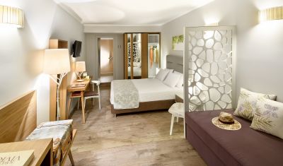 Imagine pentru Hotel Portes Beach 4*  valabile pentru Litoral 2023