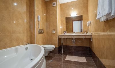 Imagine pentru Hotel Poseidon 4* valabile pentru Litoral 2023