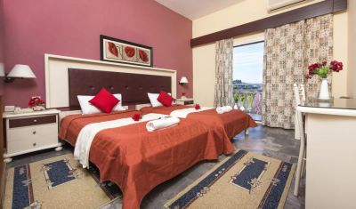 Imagine pentru Hotel Potamaki Beach 3* valabile pentru Litoral 2023