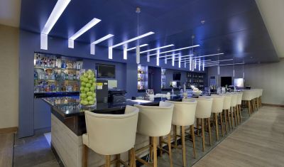 Imagine pentru Hotel Ramada Resort by Wyndham Kusadasi & Golf 5* valabile pentru Litoral 2023