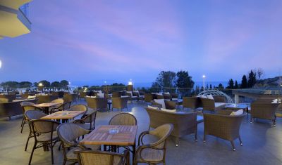 Imagine pentru Hotel Ramada Resort by Wyndham Kusadasi & Golf 5* valabile pentru Litoral 2023