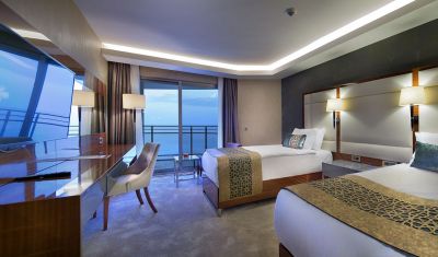 Imagine pentru Hotel Ramada Resort by Wyndham Kusadasi & Golf 5* valabile pentru Litoral 2023