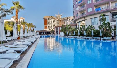Imagine pentru Hotel Saturn Palace Resort 5* valabile pentru Litoral 2023