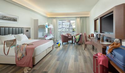 Imagine pentru Hotel St Raphael Resort & Marina 5* valabile pentru Litoral 2023
