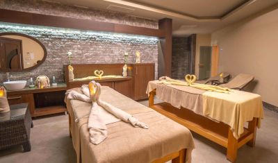 Imagine pentru Hotel Sunmelia Beach Resort 5* valabile pentru Litoral 2023