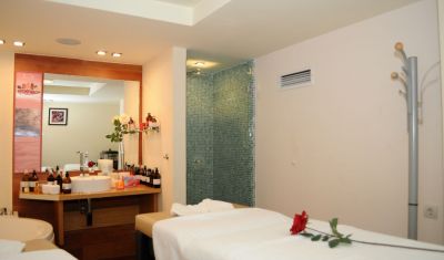Imagine pentru Hotel Tarsis Club & Spa 4* valabile pentru Litoral 2023