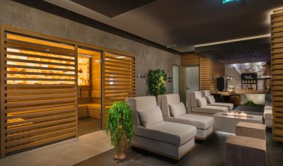 Imagine pentru Hotel The Palace 5* valabile pentru Litoral 2023