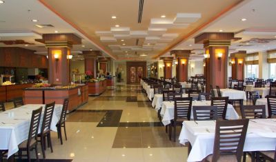 Imagine pentru Hotel Titan Select 5*  valabile pentru Litoral 2023