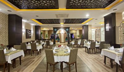 Imagine pentru Hotel Titan Select 5*  valabile pentru Litoral 2023