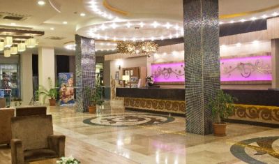 Imagine pentru Hotel Titan Select 5*  valabile pentru Litoral 2023