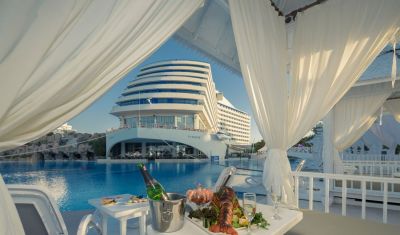 Imagine pentru Hotel Titanic Deluxe Lara 5*  valabile pentru Litoral 2023