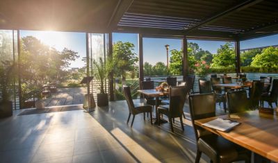 Imagine pentru Hotel Tomis 3* valabile pentru Litoral 2023