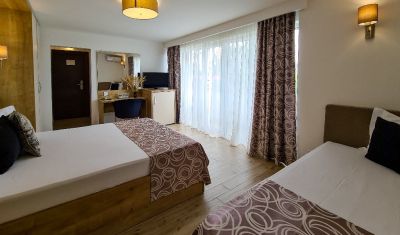 Imagine pentru Hotel Tomis 3* valabile pentru Litoral 2023