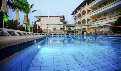 Imagine pentru Hotel Tropical 4* valabile pentru Litoral 2023