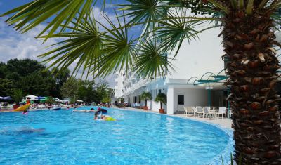 Imagine pentru Hotel Zefir 3* valabile pentru Litoral 2023