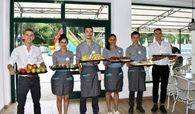 Imagine pentru iHot@l 4* valabile pentru Litoral 2023
