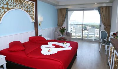 Imagine pentru Jadore Deluxe Hotel & Spa 5*  valabile pentru Litoral 2023