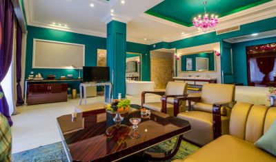 Imagine pentru Phoenicia Boutique Hotel & Casino 5* (Adults Only) valabile pentru Litoral 2023