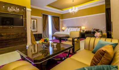 Imagine pentru Phoenicia Boutique Hotel & Casino 5* (Adults Only) valabile pentru Litoral 2023