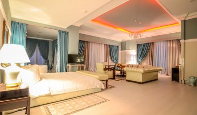 Imagine pentru Phoenicia Boutique Hotel & Casino 5* (Adults Only) valabile pentru Litoral 2023