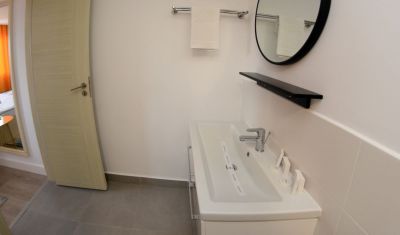 Imagine pentru Spring Holiday Resort 3* valabile pentru Litoral 2023